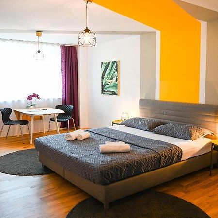 Backpacker Apartment Naschmarkt ウィーン エクステリア 写真