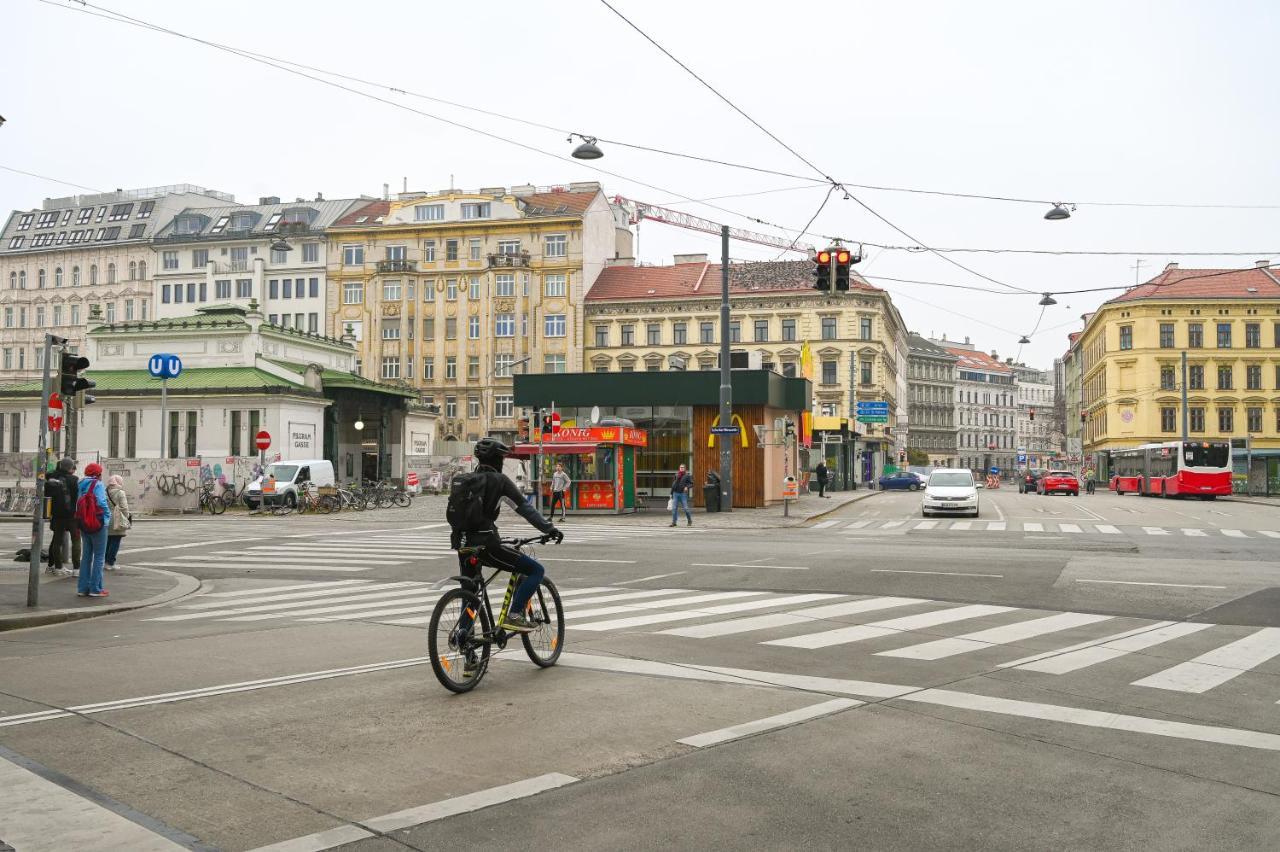 Backpacker Apartment Naschmarkt ウィーン エクステリア 写真